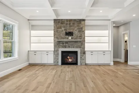 58 Shipwright Way Newington NH 03801