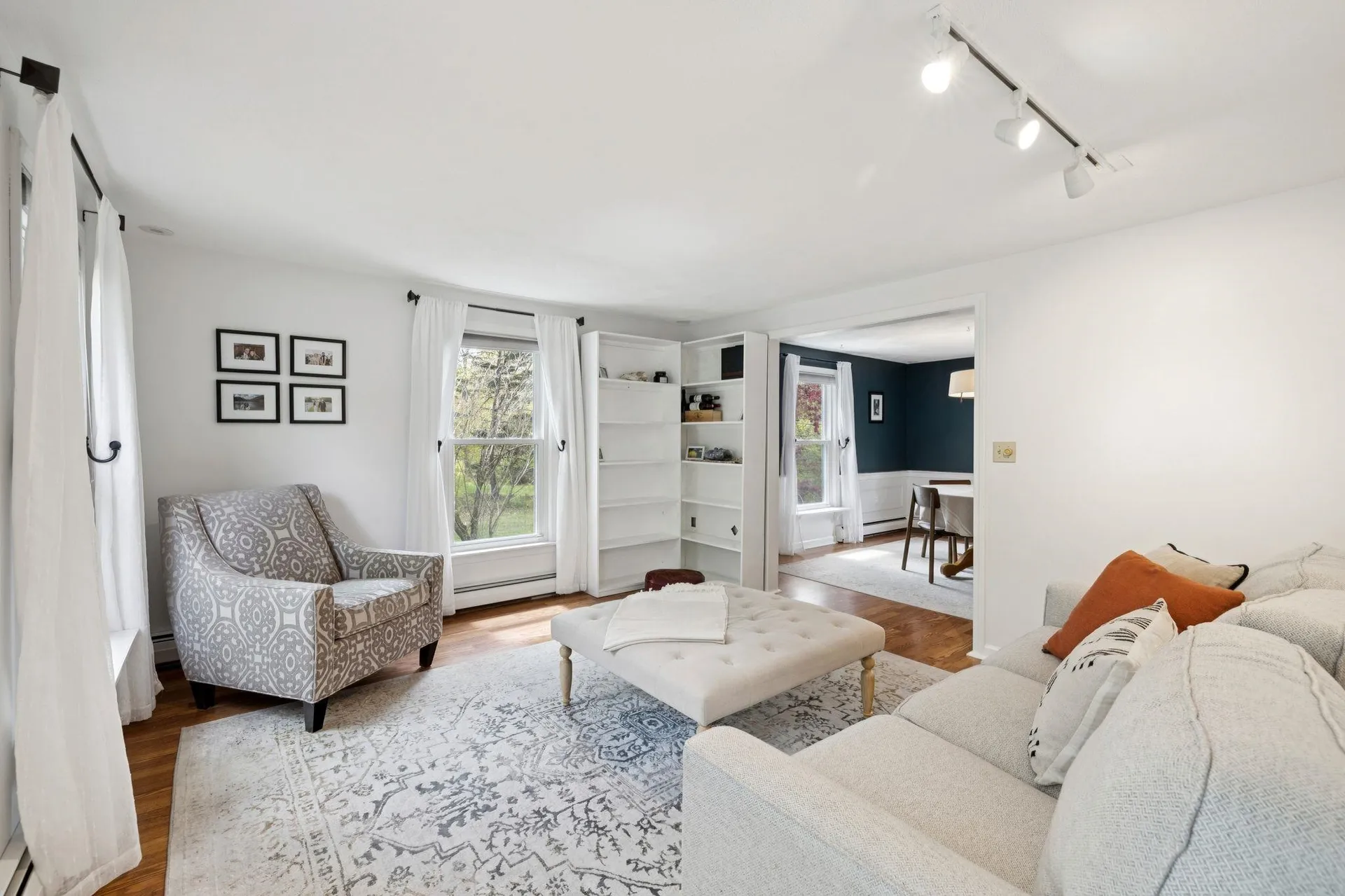8 Queens Way Merrimack NH 03054