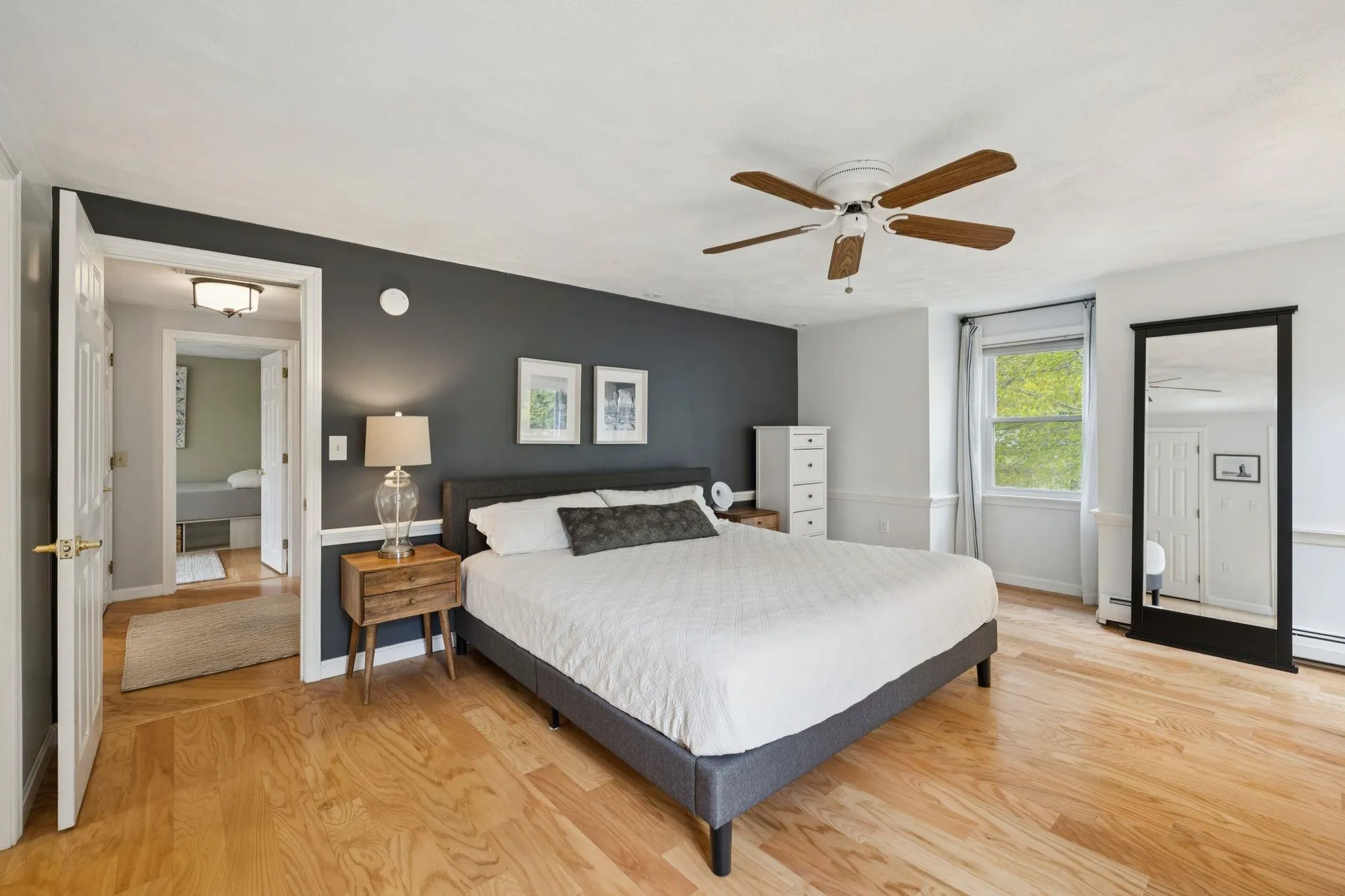 8 Queens Way Merrimack NH 03054