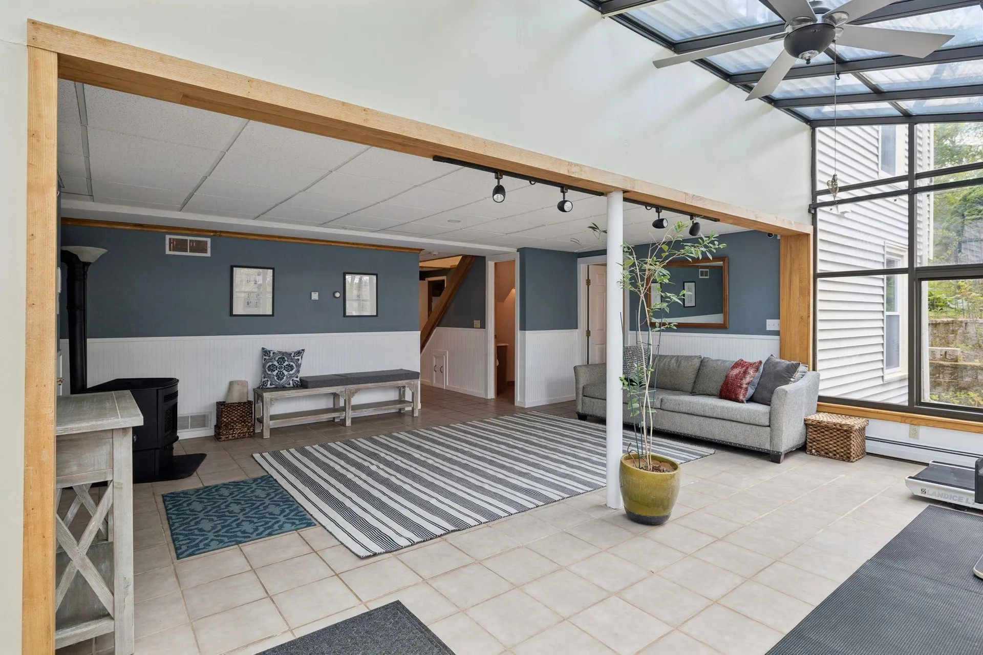 8 Queens Way Merrimack NH 03054