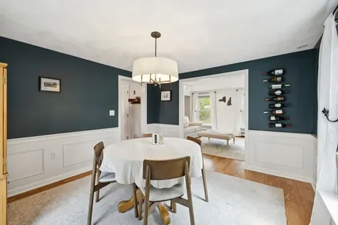 8 Queens Way Merrimack NH 03054