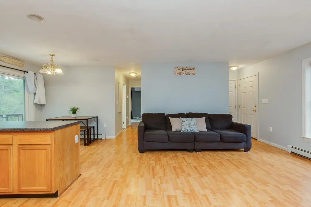 815 Bachelder Road Pembroke NH 03275
