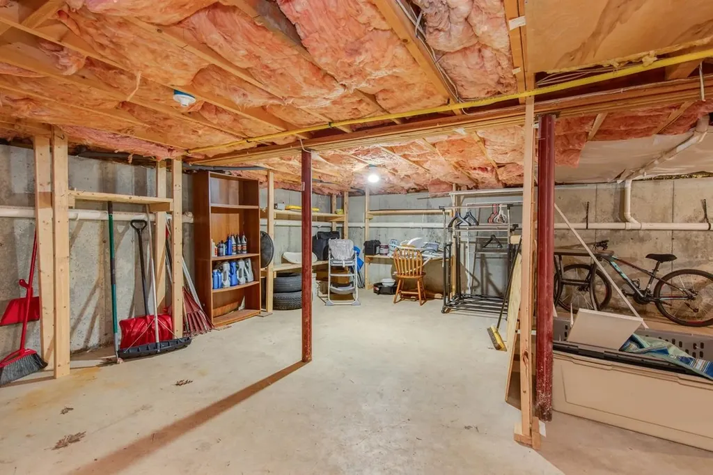 815 Bachelder Road Pembroke NH 03275