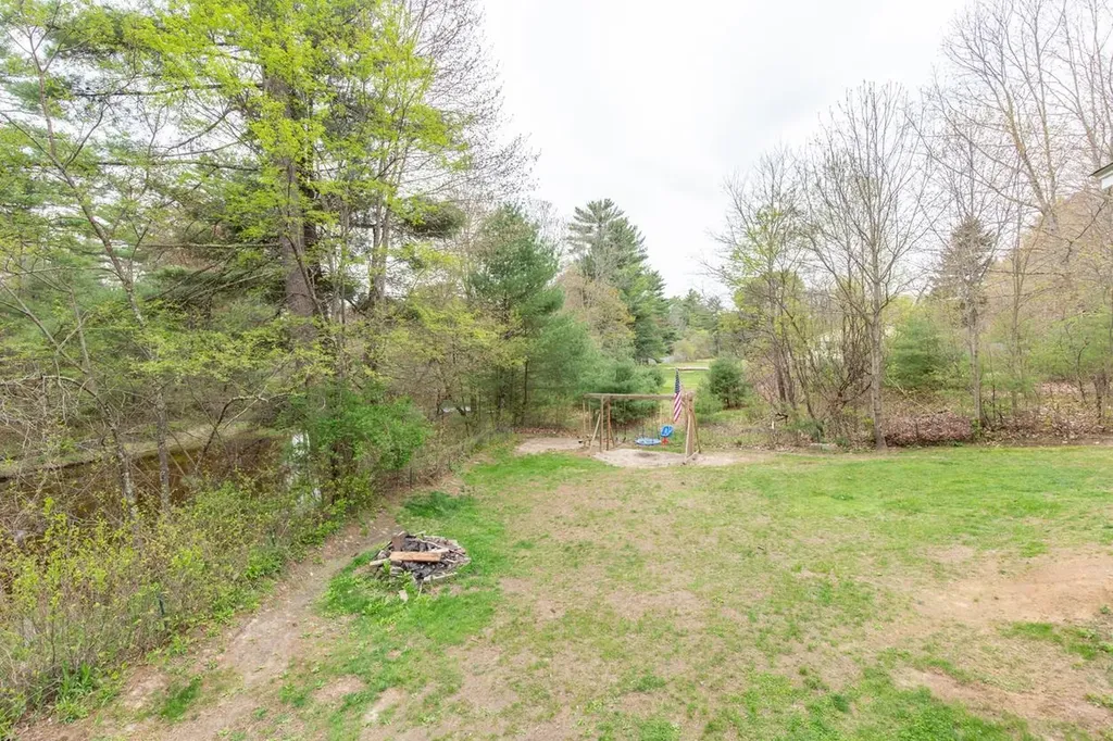 815 Bachelder Road Pembroke NH 03275
