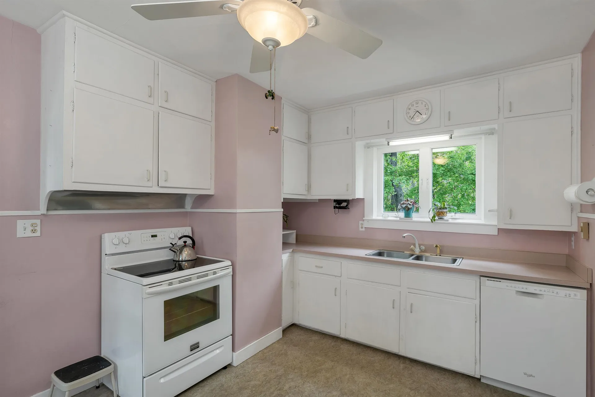 32 Dearborn Street Milford NH 03055