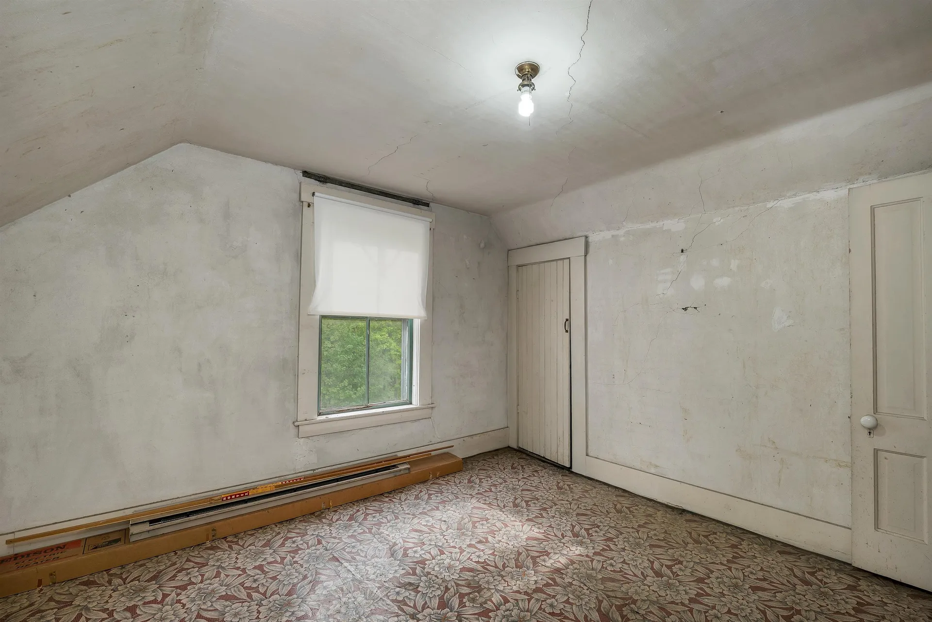 32 Dearborn Street Milford NH 03055