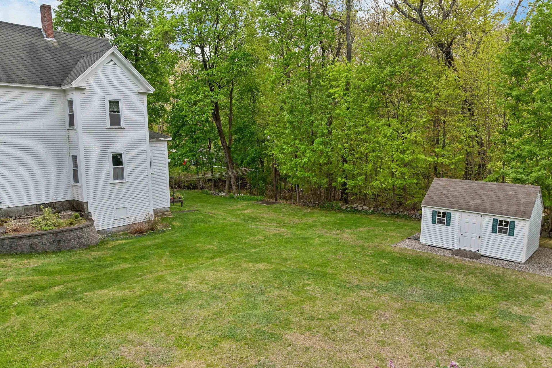 32 Dearborn Street Milford NH 03055