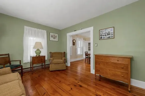 32 Dearborn Street Milford NH 03055