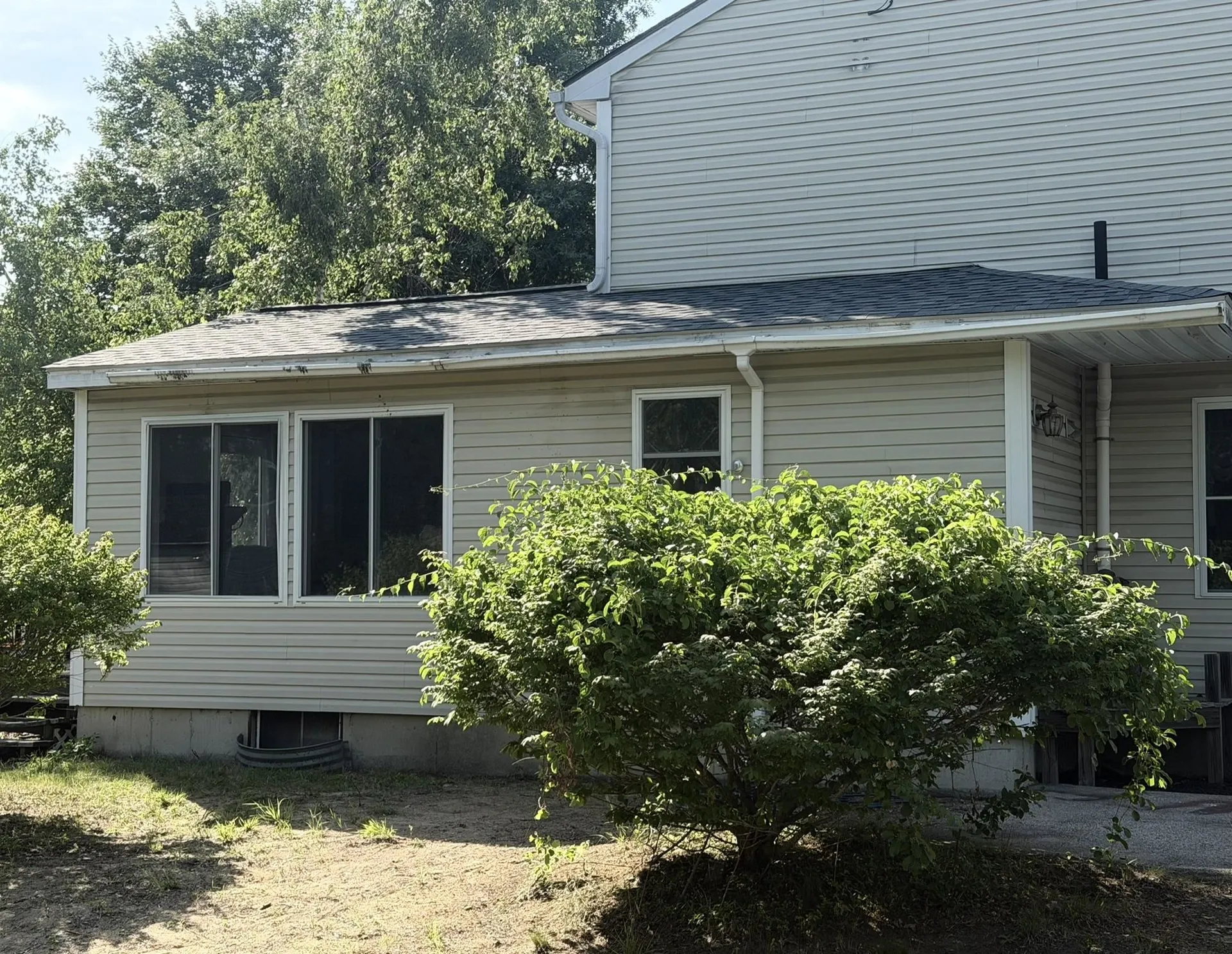 3 Kerri Lane Hooksett NH 03106