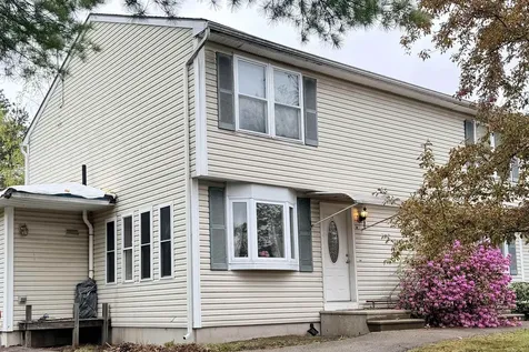 3 Kerri Lane Hooksett NH 03106