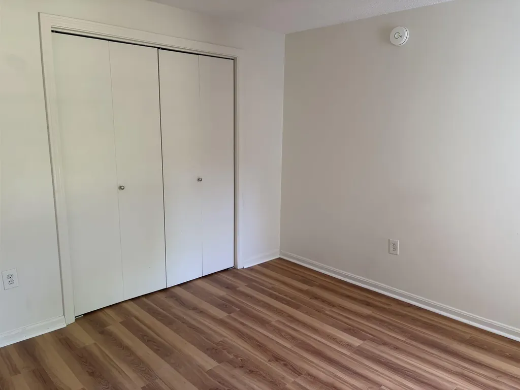 1007 White Cedar Boulevard Portsmouth NH 03801