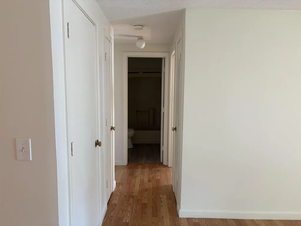 1007 White Cedar Boulevard Portsmouth NH 03801