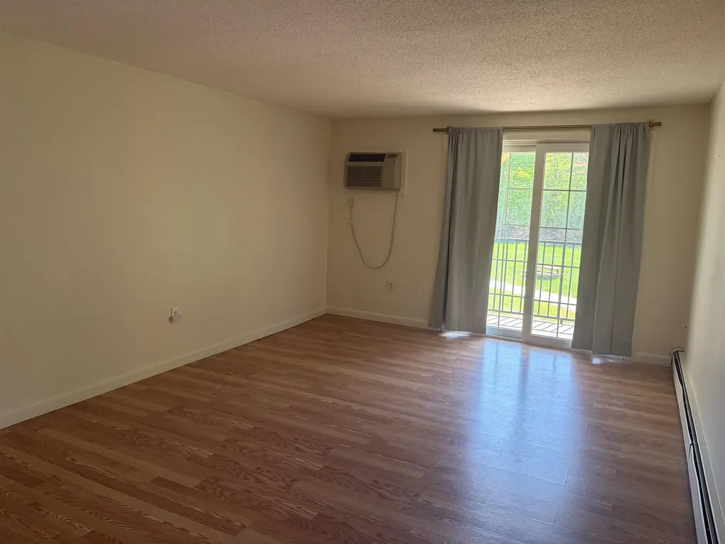1007 White Cedar Boulevard Portsmouth NH 03801