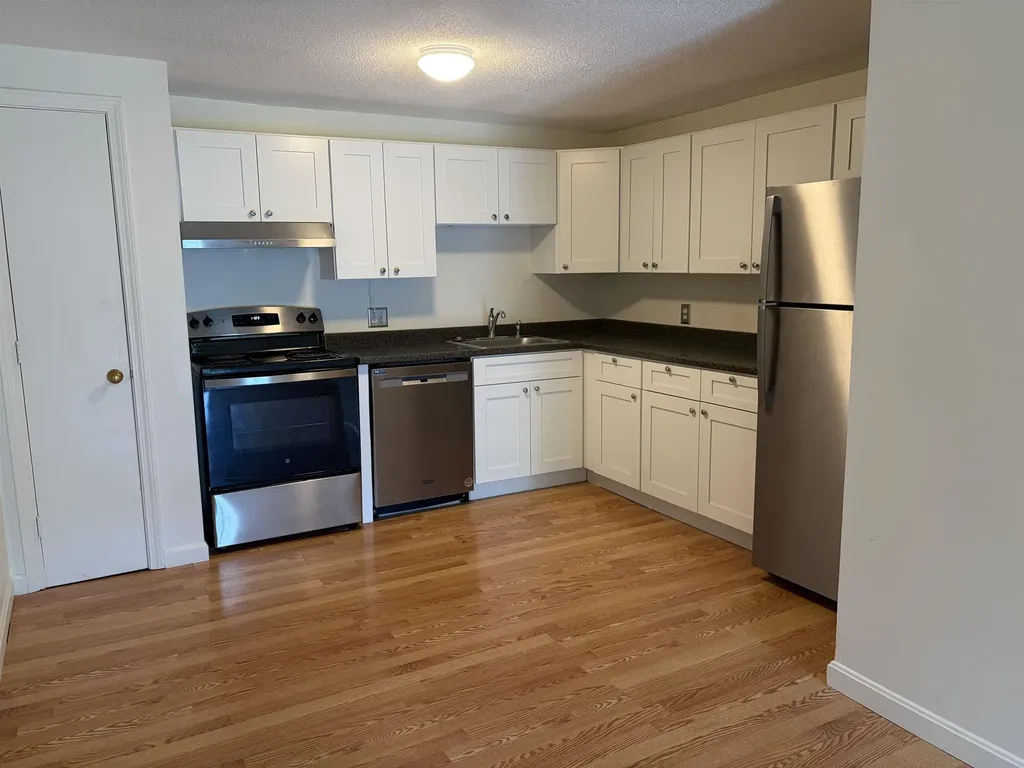 1007 White Cedar Boulevard Portsmouth NH 03801