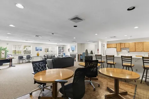 1007 White Cedar Boulevard Portsmouth NH 03801