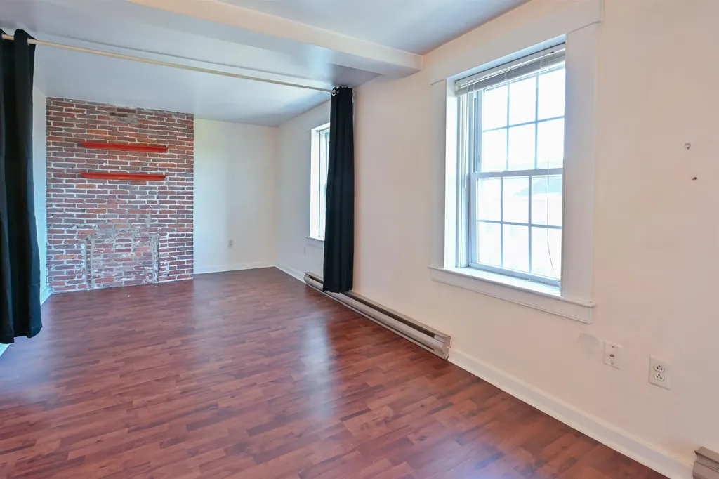 139 West Merrimack Street Manchester NH 03101