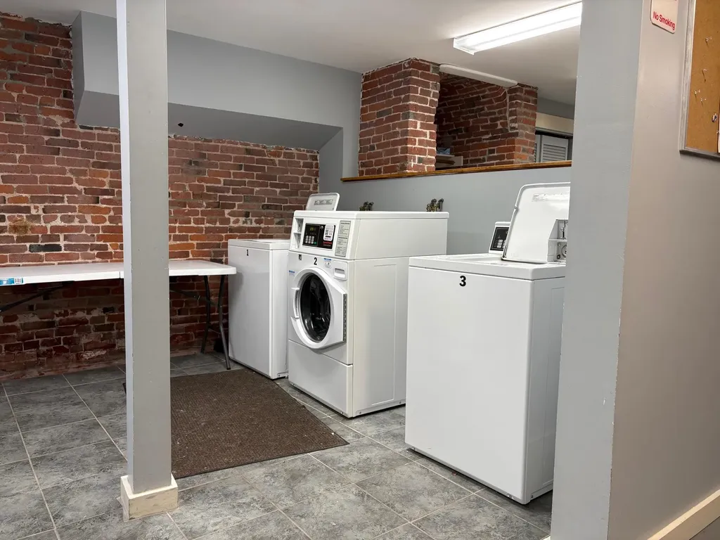 139 West Merrimack Street Manchester NH 03101