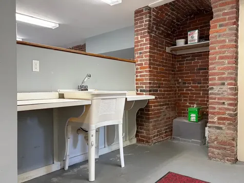 139 West Merrimack Street Manchester NH 03101