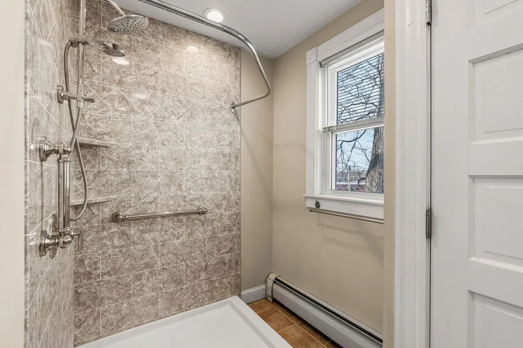41-43 Highland Avenue Chelmsford MA 01863