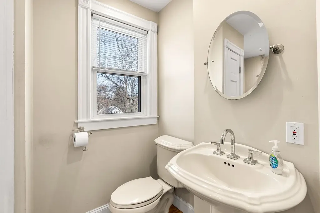 41-43 Highland Avenue Chelmsford MA 01863