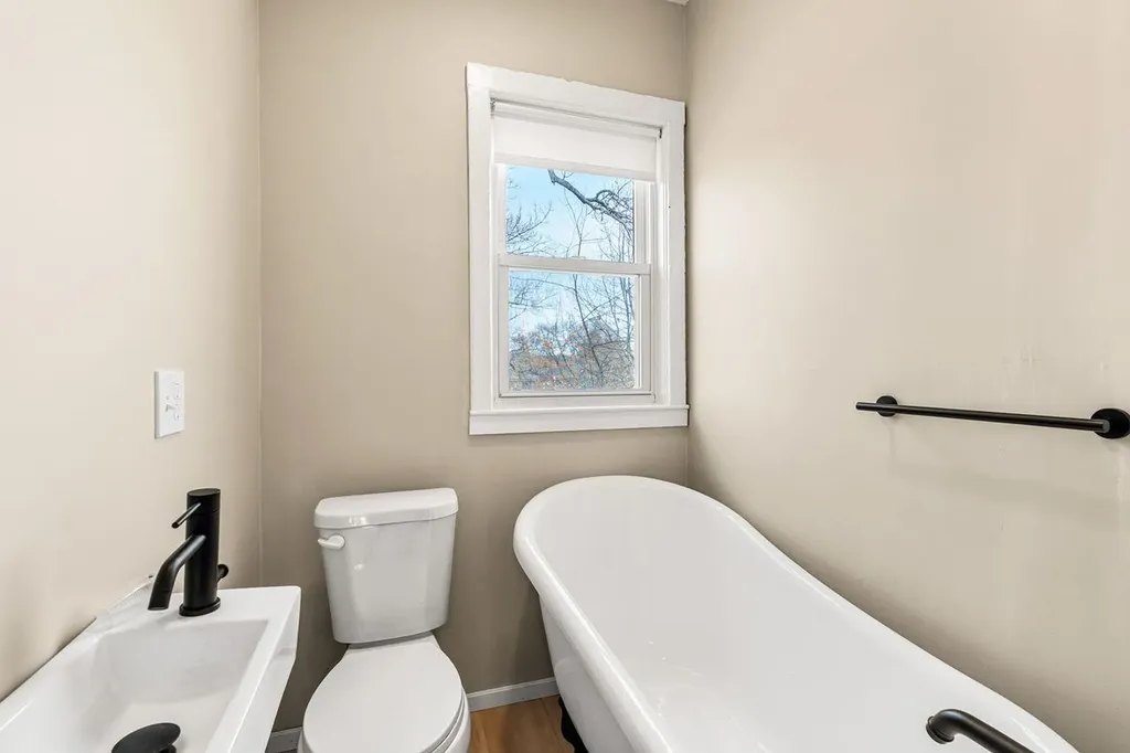 41-43 Highland Avenue Chelmsford MA 01863
