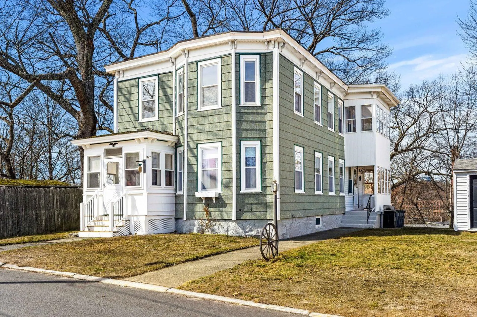 41-43 Highland Avenue Chelmsford MA 01863