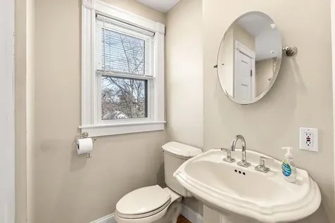 41-43 Highland Avenue Chelmsford MA 01863