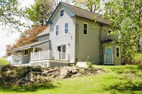 2 Paula Circle Hudson NH 03051