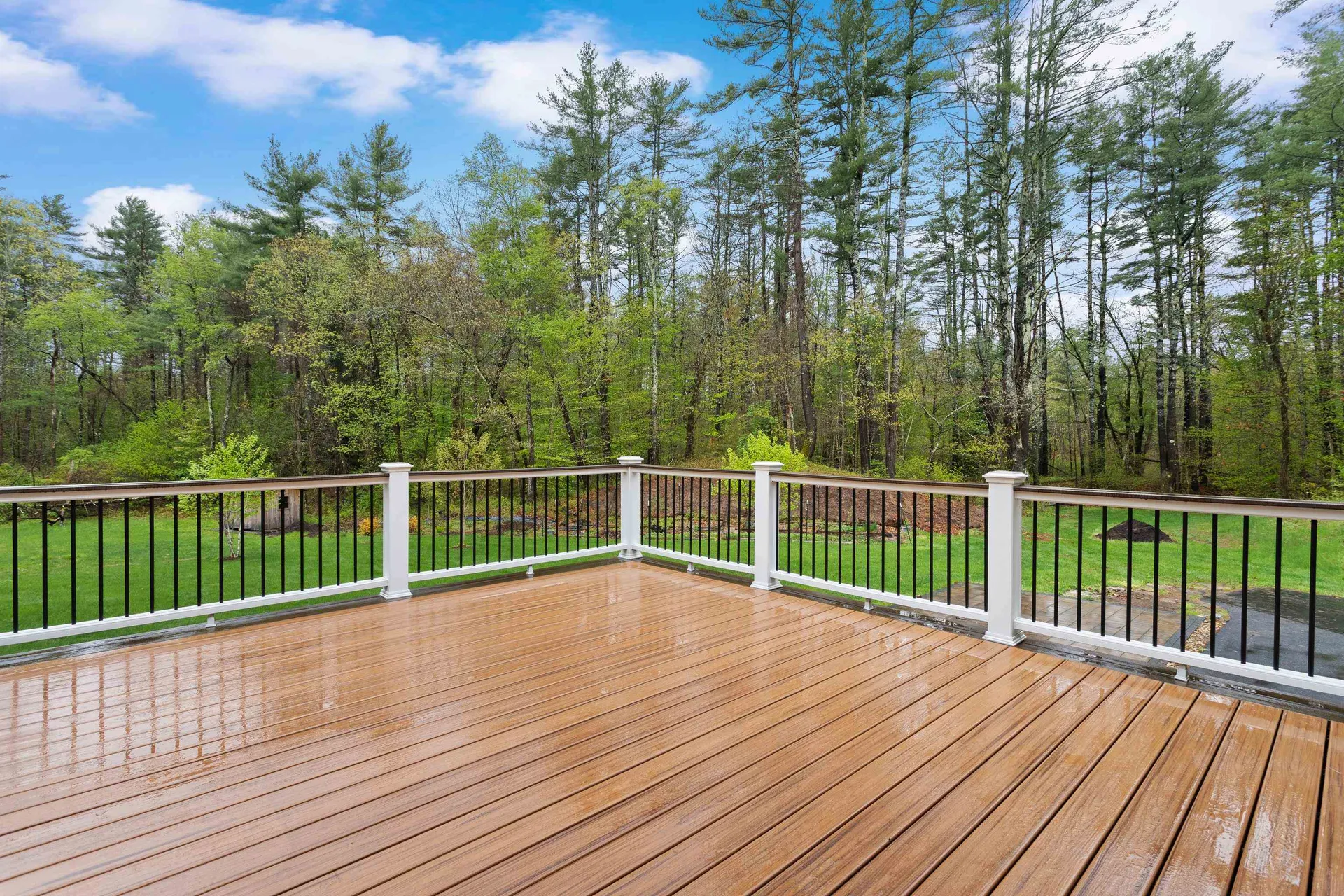 10 Wood Circle Goffstown NH 03045