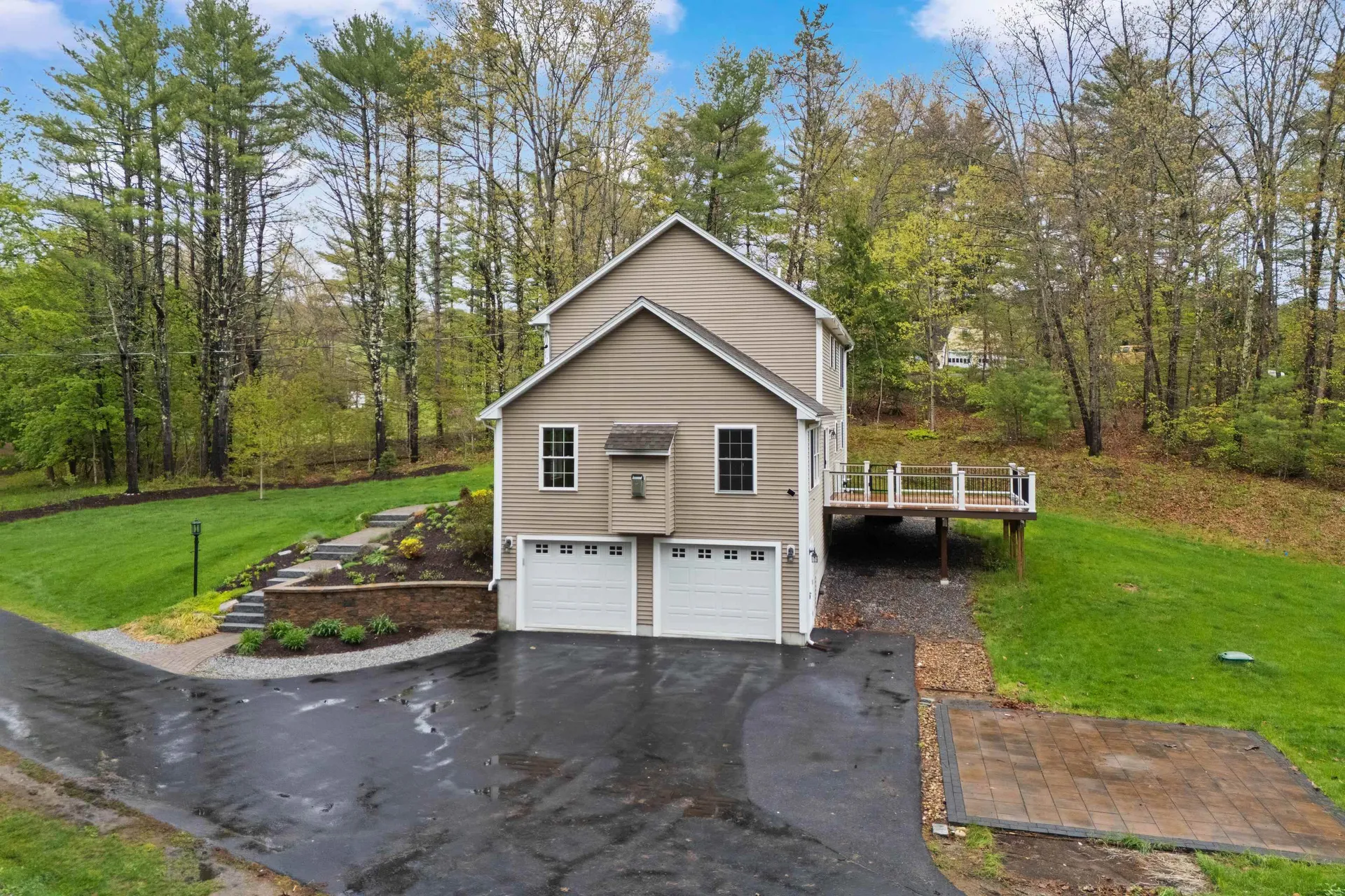 10 Wood Circle Goffstown NH 03045