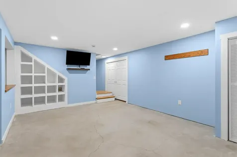 10 Wood Circle Goffstown NH 03045