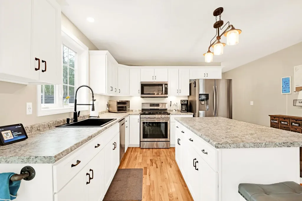 31 Rangeway Drive Rochester NH 03868