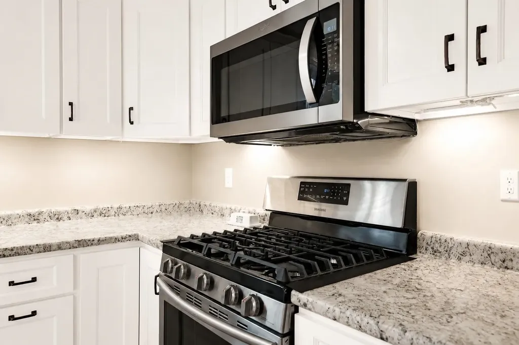 31 Rangeway Drive Rochester NH 03868