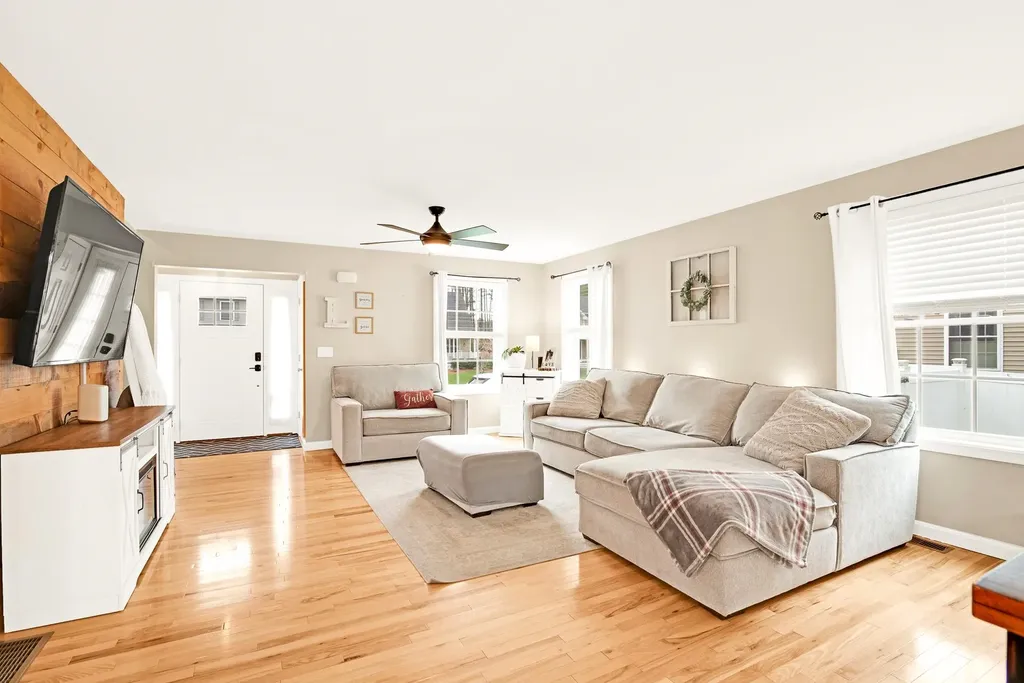 31 Rangeway Drive Rochester NH 03868