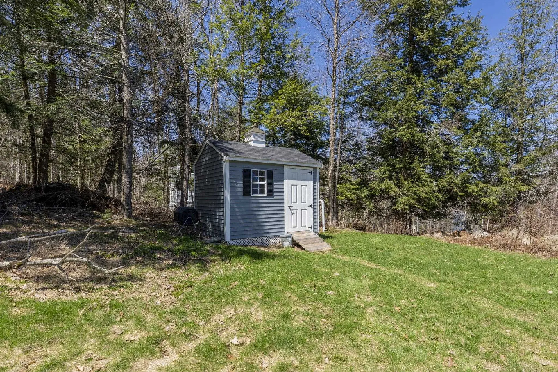 14 Loyd Lane Harrisville NH 03450