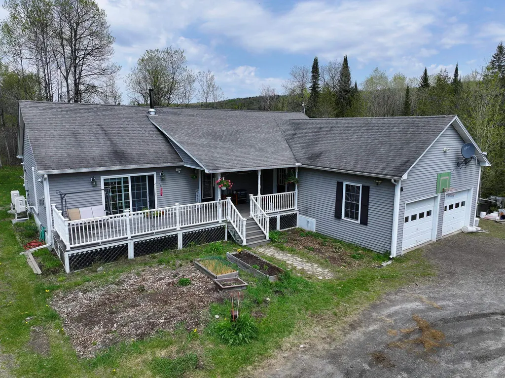 832 114 Route East Haven VT 05837