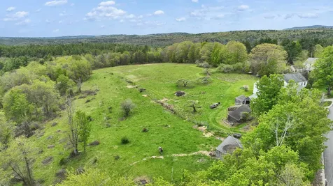 154 Putnam Hill Road Lyndeborough NH 03082