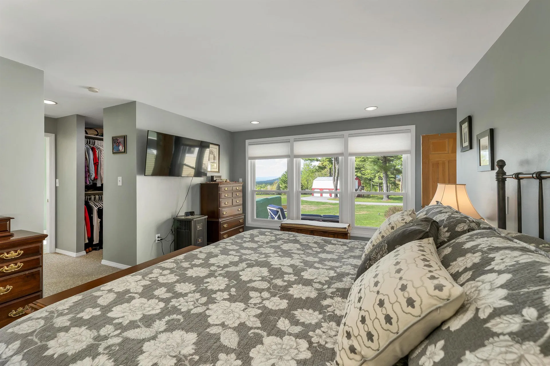 65 Effingham Road Ossipee NH 03864