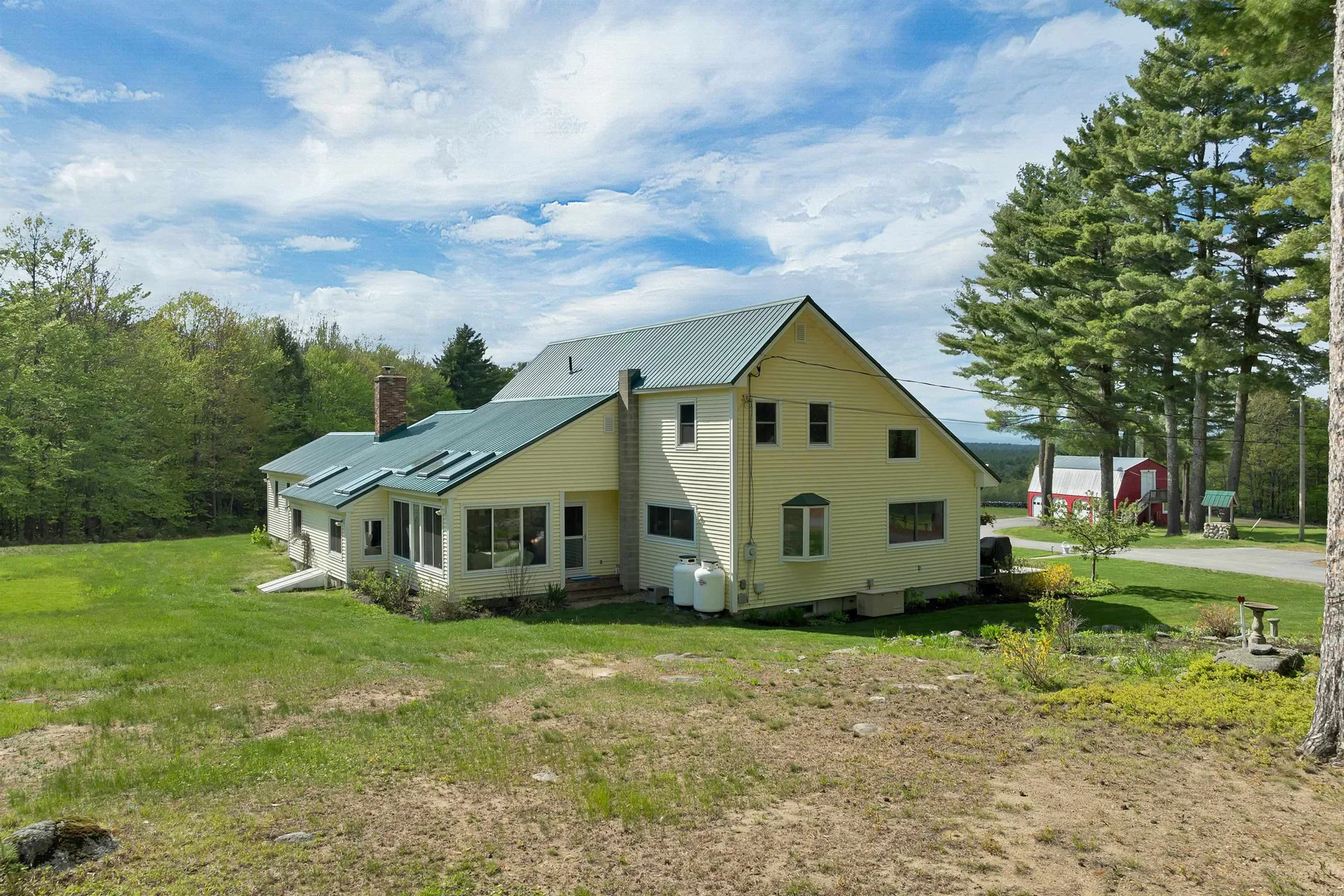 65 Effingham Road Ossipee NH 03864