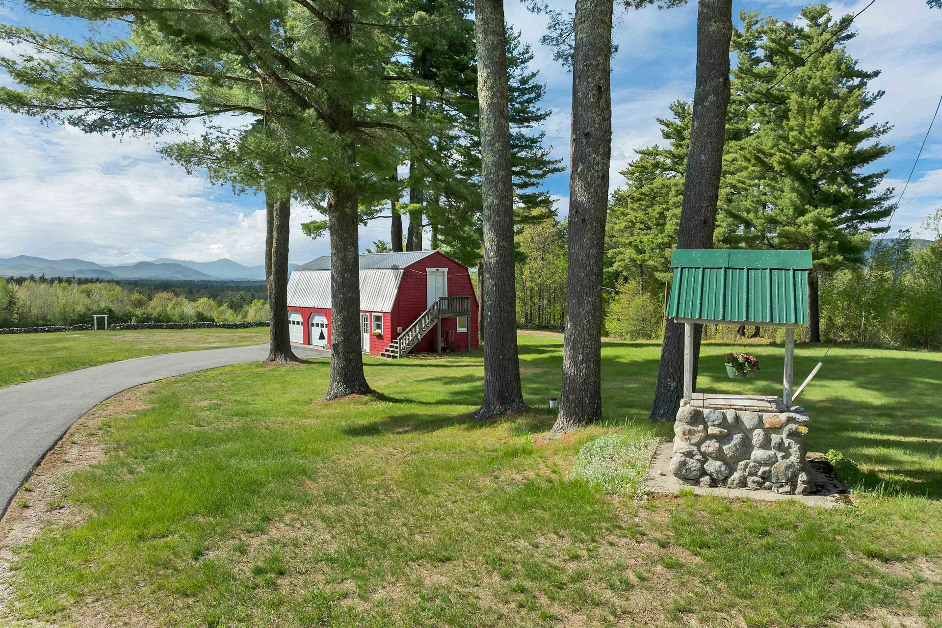65 Effingham Road Ossipee NH 03864
