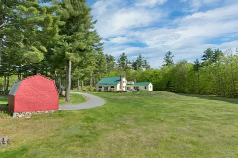 65 Effingham Road Ossipee NH 03864