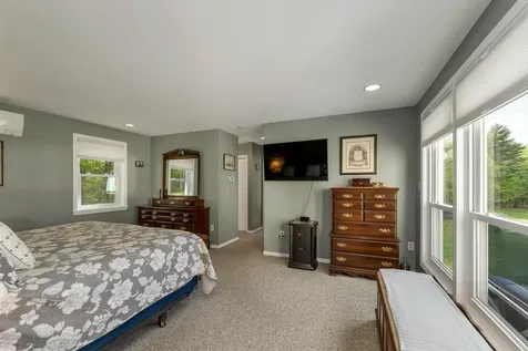 65 Effingham Road Ossipee NH 03864
