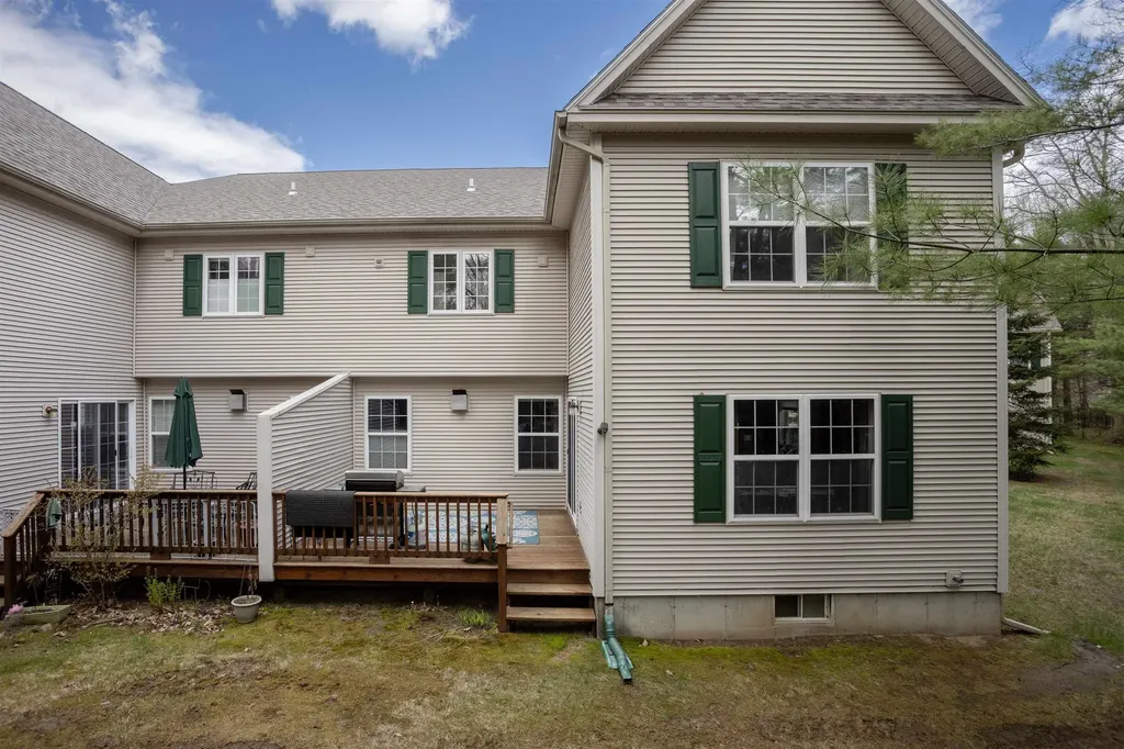 77 Partridge Drive Essex VT 05452