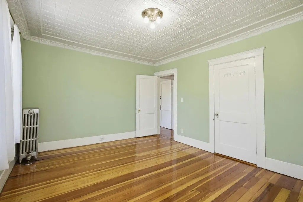 18 Fifield Street Nashua NH 03060