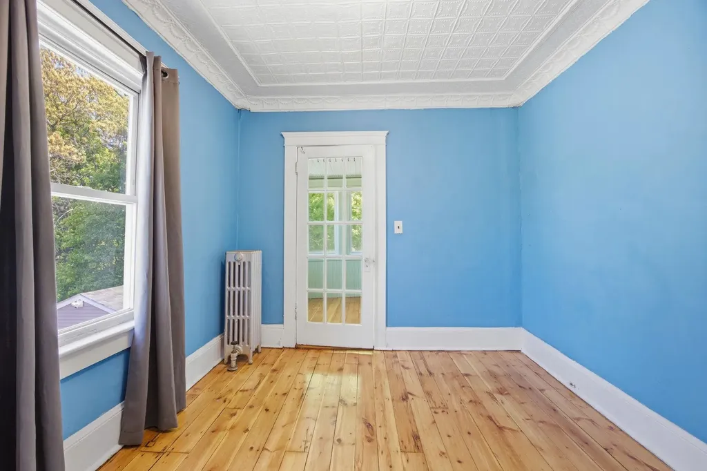 18 Fifield Street Nashua NH 03060