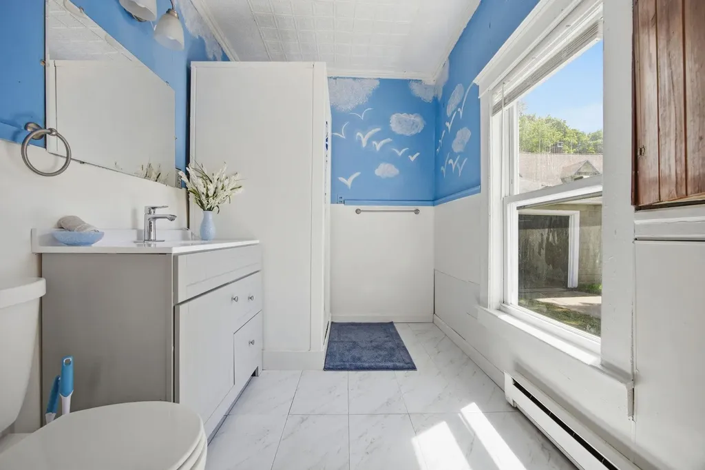 18 Fifield Street Nashua NH 03060