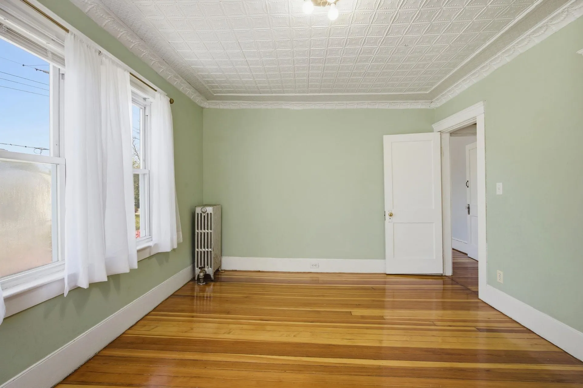 18 Fifield Street Nashua NH 03060
