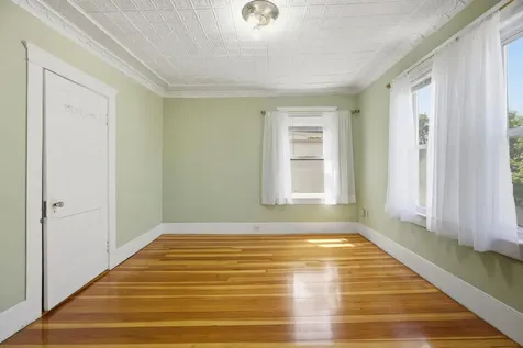 18 Fifield Street Nashua NH 03060