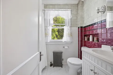 18 Fifield Street Nashua NH 03060