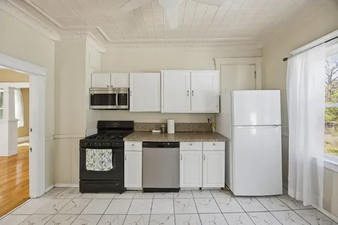 18 Fifield Street Nashua NH 03060